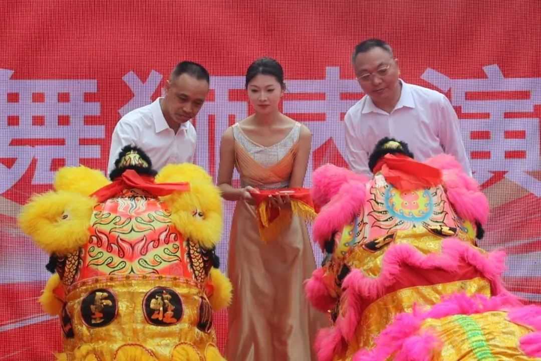 《神馬文化助力茵冠，開(kāi)啟生物科技展示新征程》｜展廳設(shè)計(jì)公司